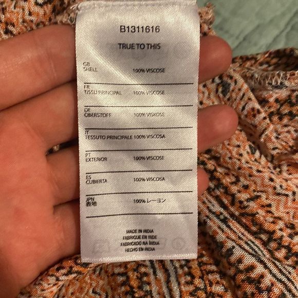 Volcom Dress Aztec Print Women’s Small Petite - Picture 8 of 12